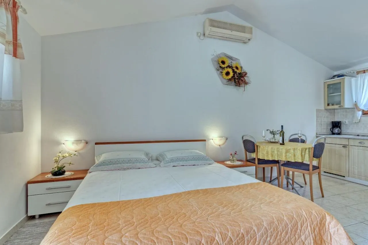 Holiday home House Tiny House Villa Banjole Croatia